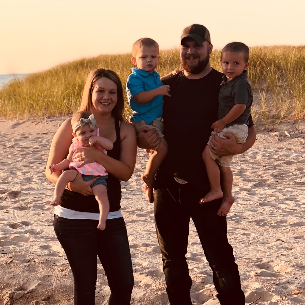 Meet your Posher, Adrienne